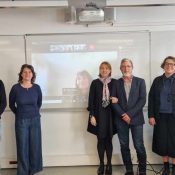 Cécile Dolbeau-Bandin est titulaire d&rsquo;une HDR en Sciences de l&rsquo;Information et de la Communication